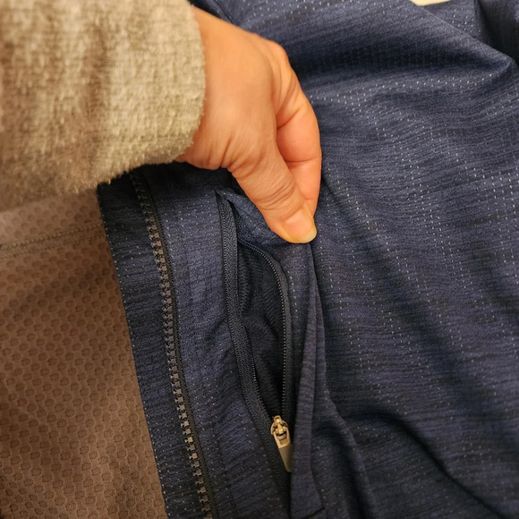 Izod Blue Golf Men's Zip Down Jacket Size XL - Picture 12 of 13